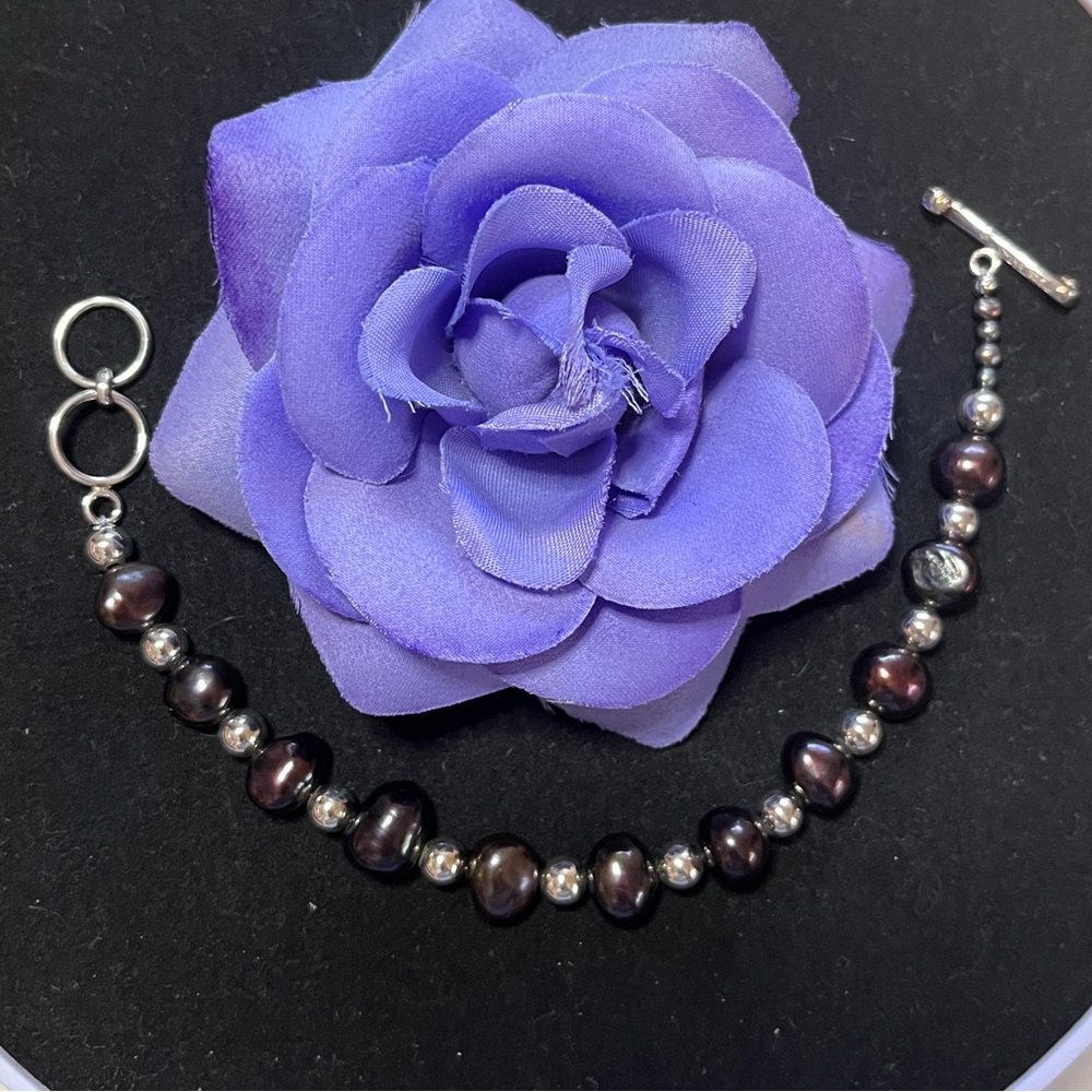 Silpada Peacock Pearl 925 Sterling Silver Toggle Bracelet MSRP $119 EUC